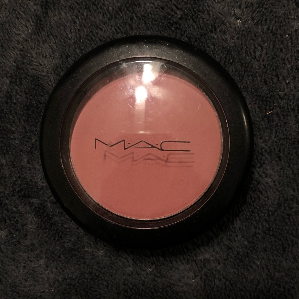 blush